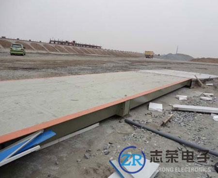 焦作30噸地磅生產(chǎn)商/30噸地磅多少錢(qián)_低價(jià)出售焦作地區(qū)30噸電子地磅